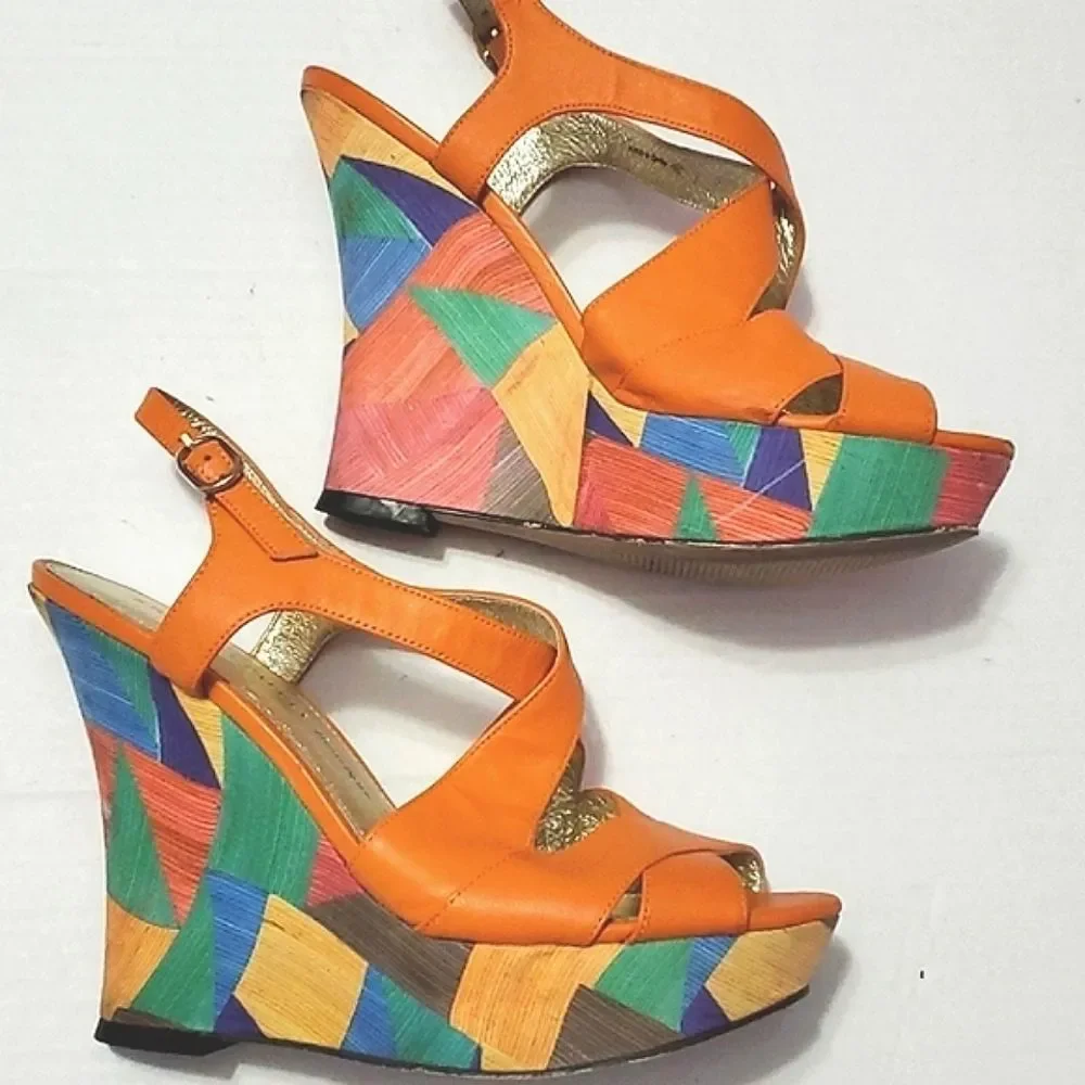 Adrianna Papell Colorful Artsy Orange Geometric Leather Platform Sandals 8M